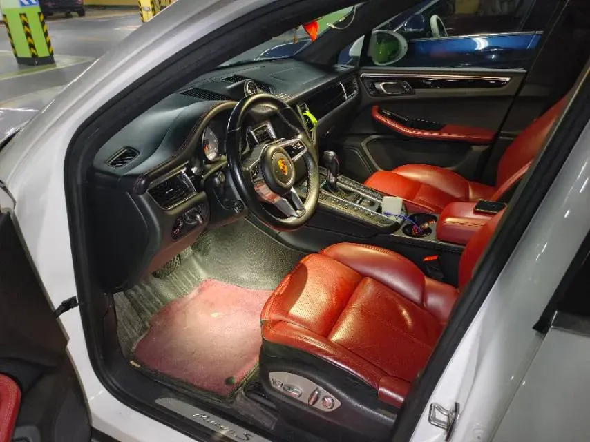 2018 Porsche Macan 3.0T 354HP V6 7DCT,autocango,china used car exporter,china ev exporter,chinese used car exporter,chinese used ev exporter