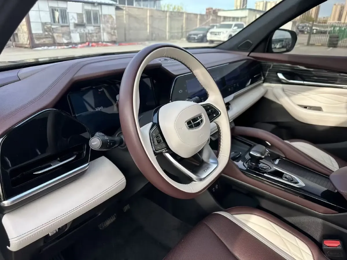 2021 Geely Monjaro 2.0T 218HP L4 7DCT,autocango,china used car exporter,china ev exporter,chinese used car exporter,chinese used ev exporter