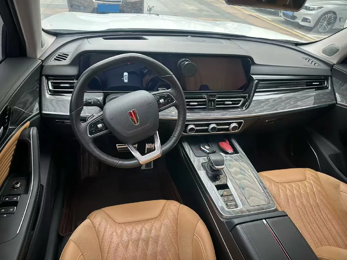 2023 HongQi HS5 2.0T 252HP L4 8AT,autocango,china used car exporter,china ev exporter,chinese used car exporter,chinese used ev exporter