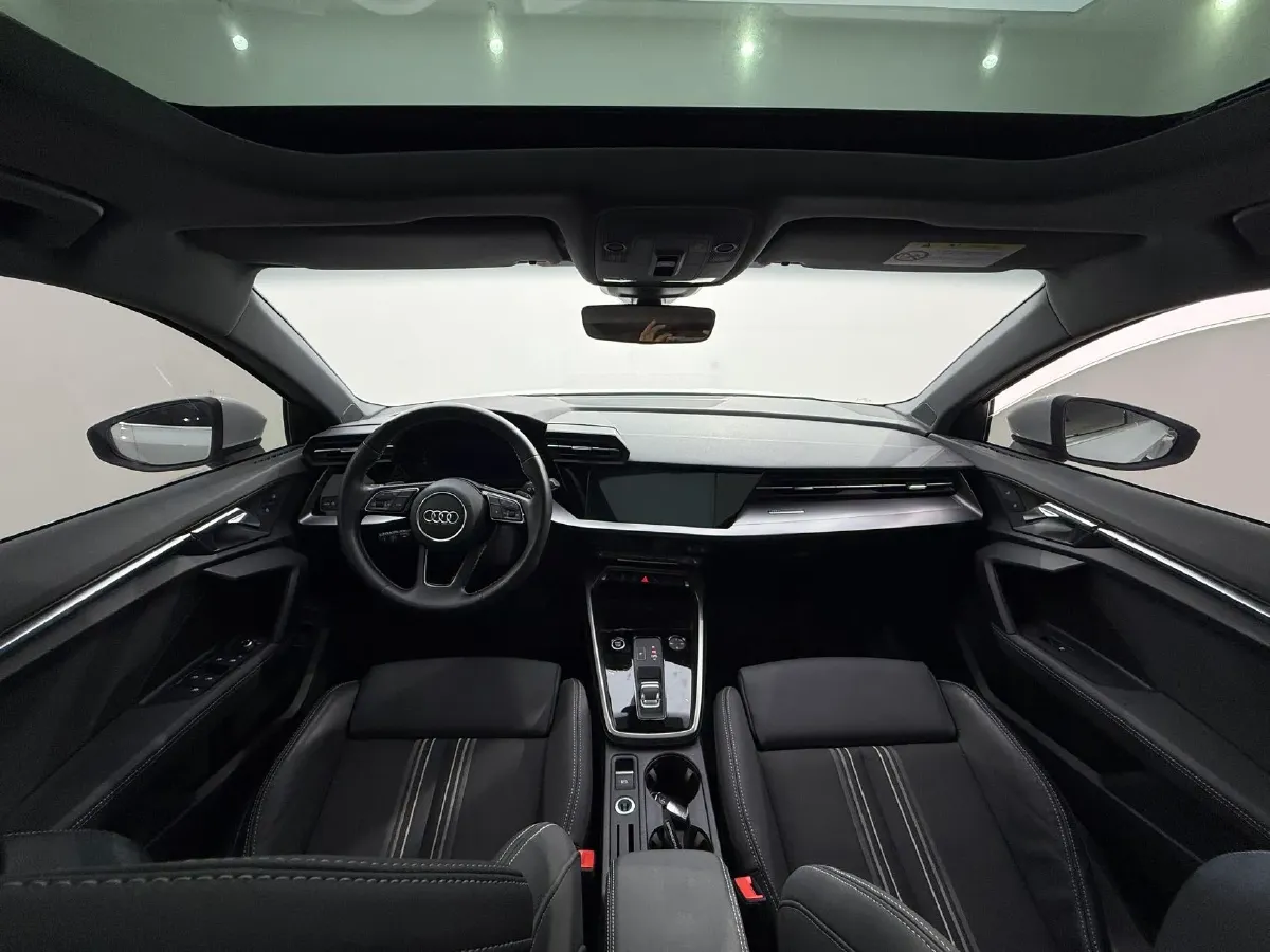 2022 Audi A3 1.4T 150HP L4 7DCT,autocango,china used car exporter,china ev exporter,chinese used car exporter,chinese used ev exporter