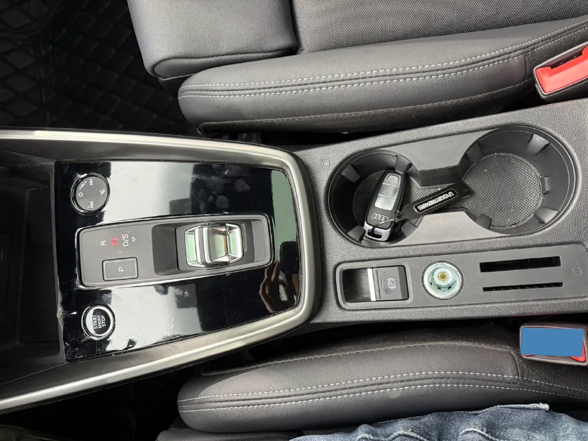 2022 Audi A3 1.4T 150HP L4 7DCT,autocango,china used car exporter,china ev exporter,chinese used car exporter,chinese used ev exporter