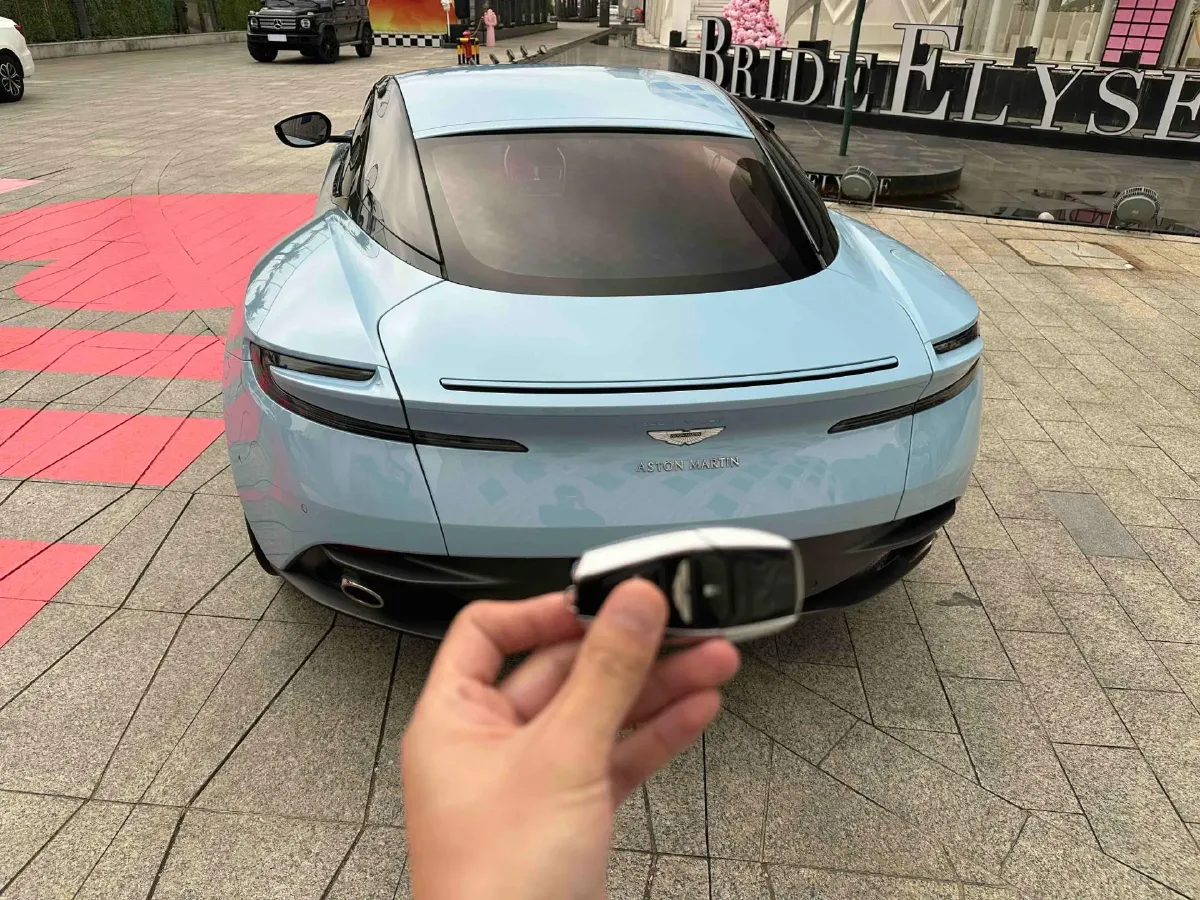 2019 Aston Martin DB11 4.0T 510HP V8 8AT,autocango,china used car exporter,china ev exporter,chinese used car exporter,chinese used ev exporter