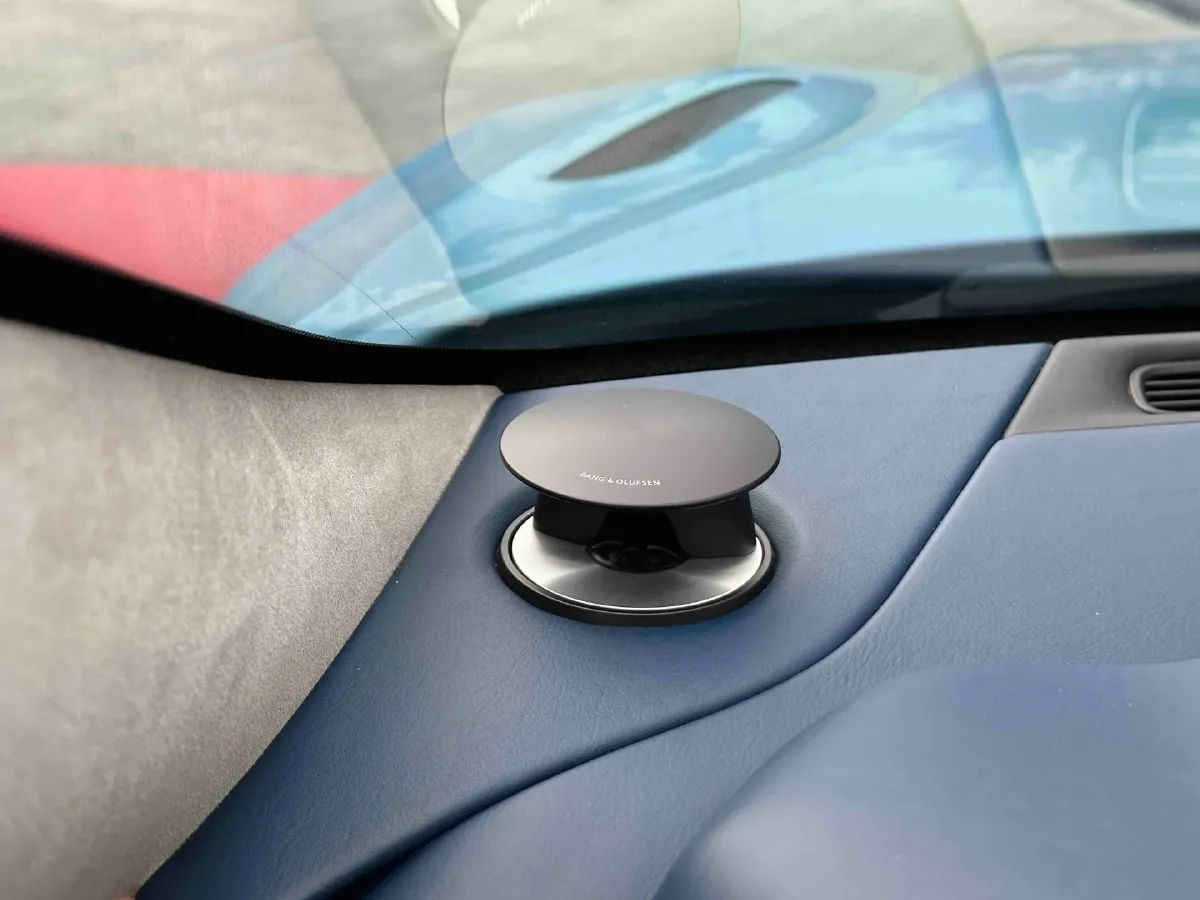 2019 Aston Martin DB11 4.0T 510HP V8 8AT,autocango,china used car exporter,china ev exporter,chinese used car exporter,chinese used ev exporter