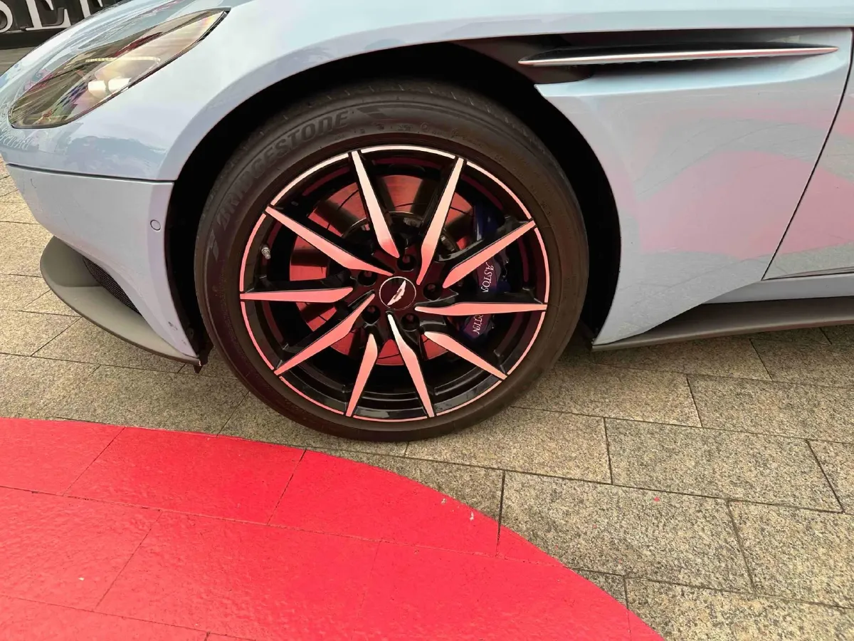 2019 Aston Martin DB11 4.0T 510HP V8 8AT,autocango,china used car exporter,china ev exporter,chinese used car exporter,chinese used ev exporter