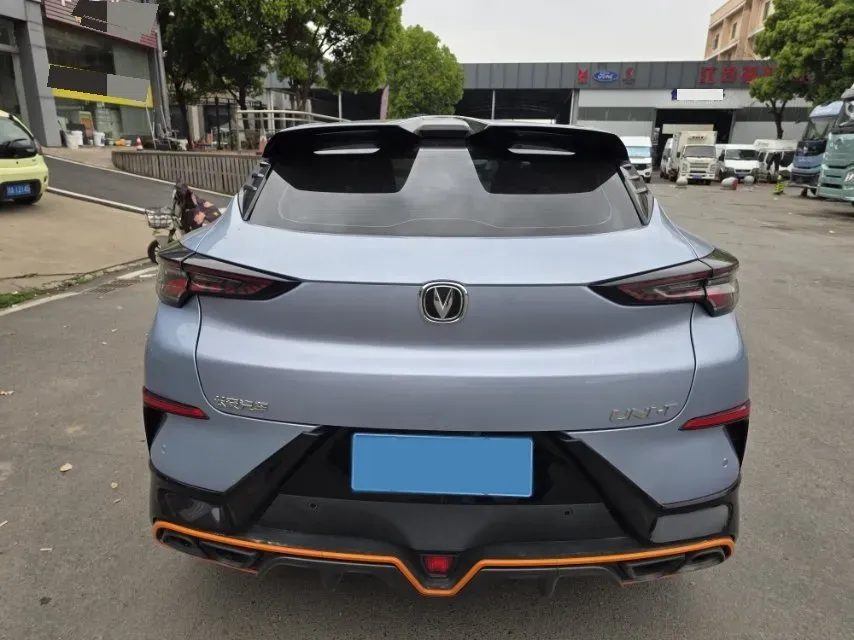 2022 ChangAn UNI-T 1.5T 188HP L4 7DCT,autocango,china used car exporter,china ev exporter,chinese used car exporter,chinese used ev exporter