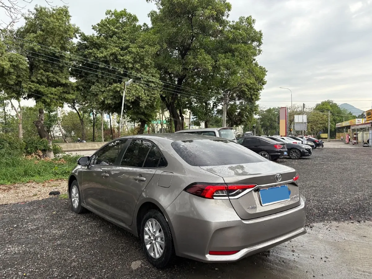 2022 Toyota Corolla 1.2T 116HP L4 CVT,autocango,china used car exporter,china ev exporter,chinese used car exporter,chinese used ev exporter