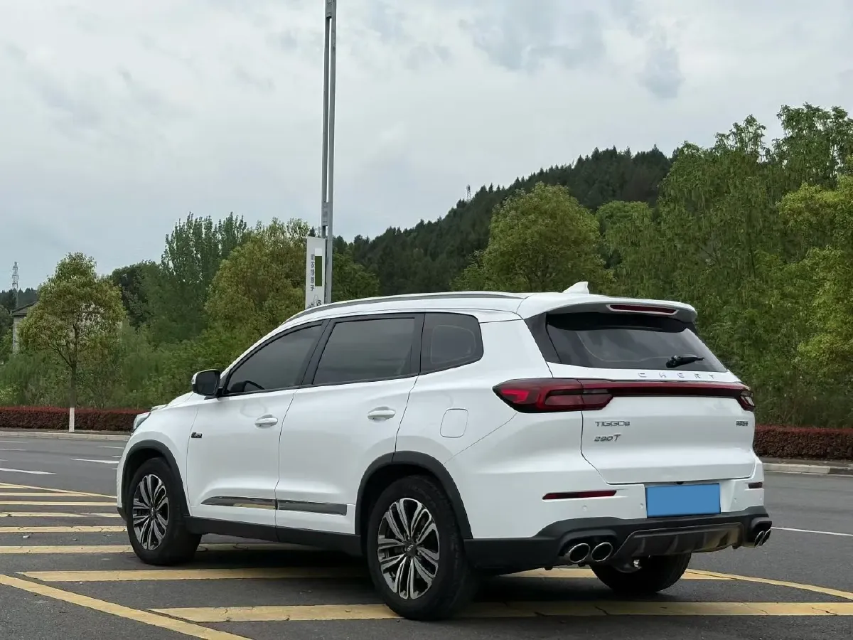 2022 Chery Tiggo 8 Plus 2.0T 254HP L4 7DCT,autocango,china used car exporter,china ev exporter,chinese used car exporter,chinese used ev exporter