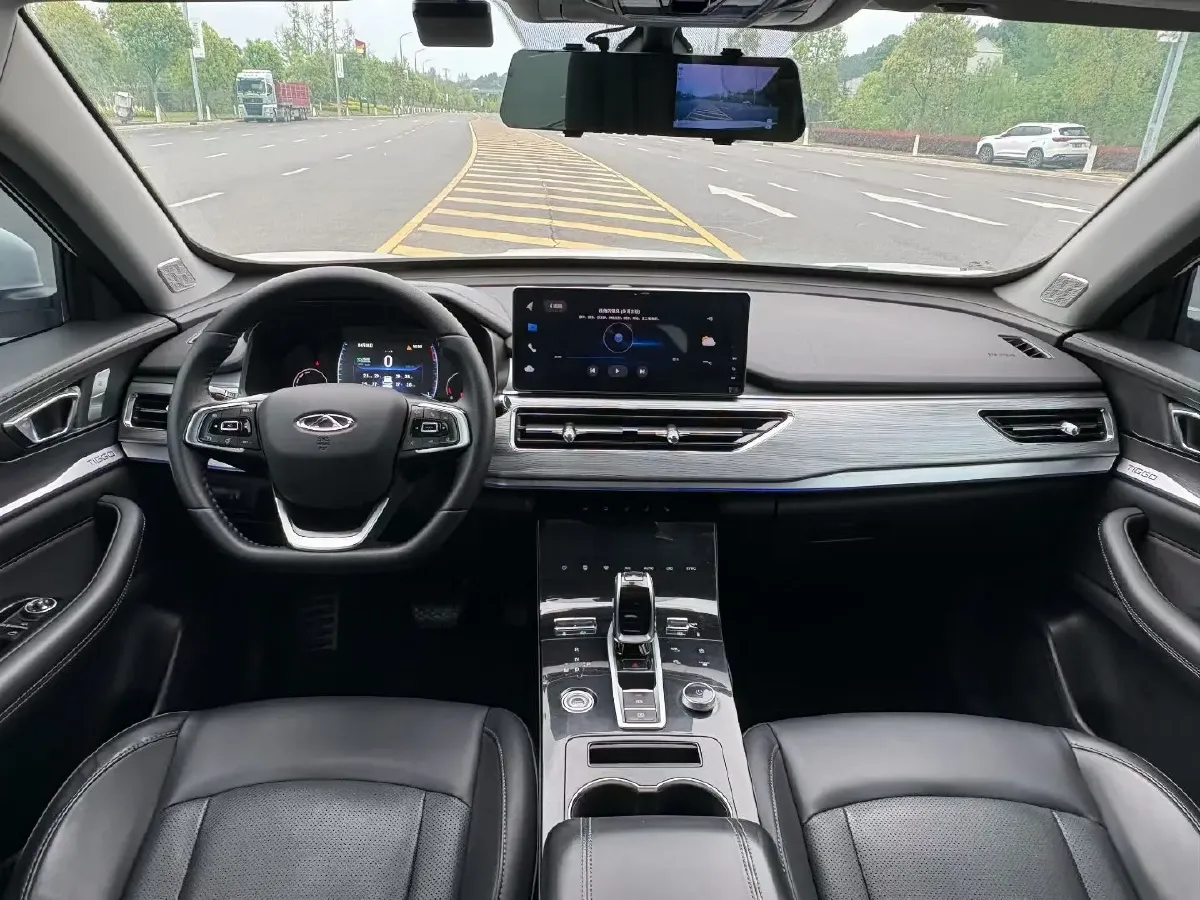 2022 Chery Tiggo 8 Plus 2.0T 254HP L4 7DCT,autocango,china used car exporter,china ev exporter,chinese used car exporter,chinese used ev exporter