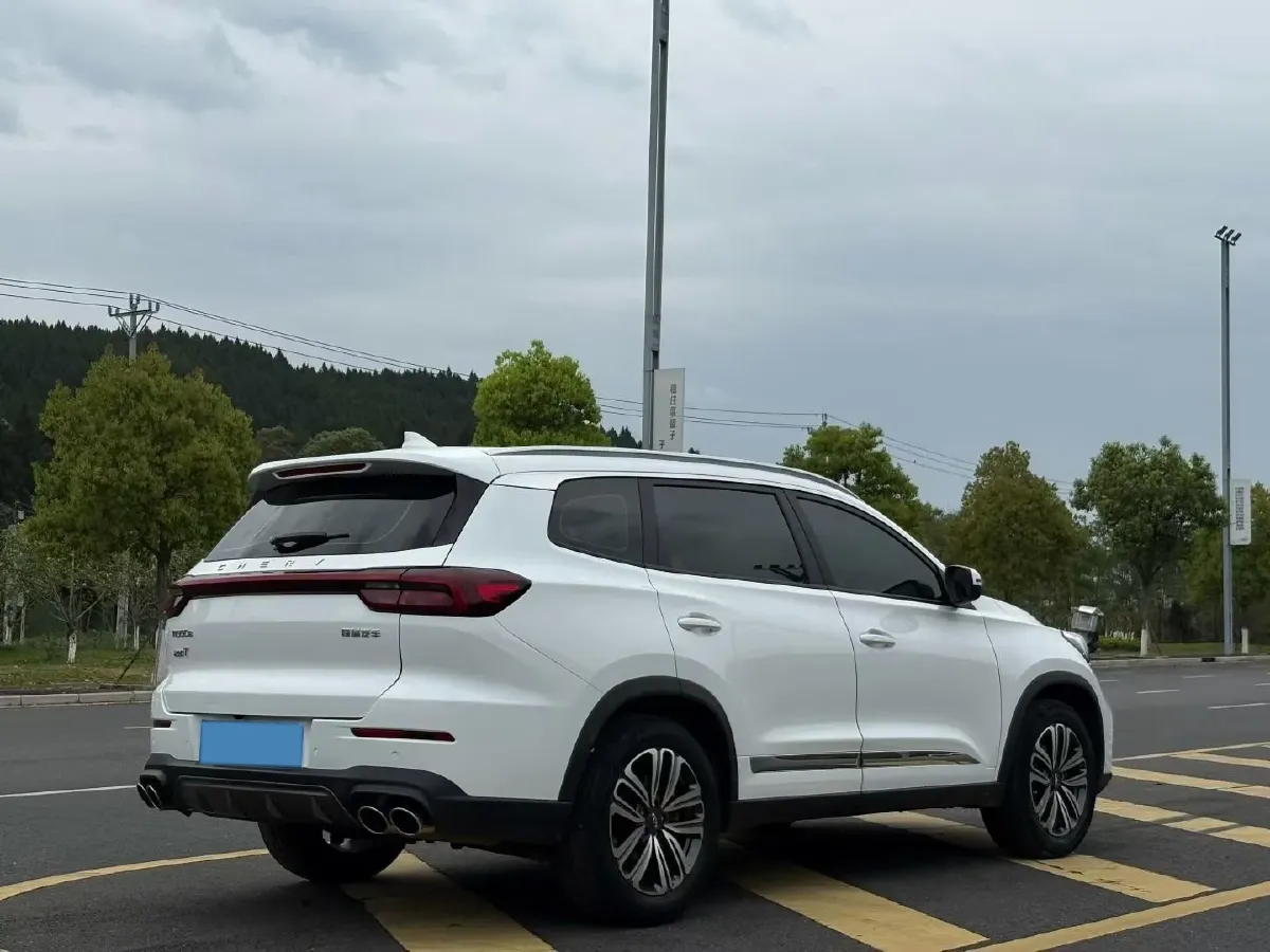 2022 Chery Tiggo 8 Plus 2.0T 254HP L4 7DCT,autocango,china used car exporter,china ev exporter,chinese used car exporter,chinese used ev exporter