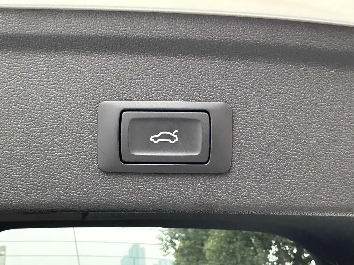 2022 Audi A3 1.4T 150HP L4 7DCT,autocango,china used car exporter,china ev exporter,chinese used car exporter,chinese used ev exporter