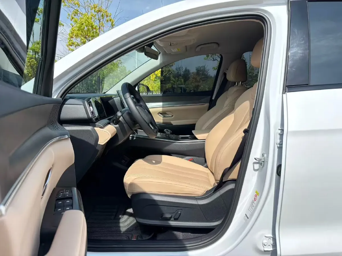 2025 BYD Song Pro 1.5L 101HP L4 E-CVT PHEV 12.9KWH,autocango,china used car exporter,china ev exporter,chinese used car exporter,chinese used ev exporter