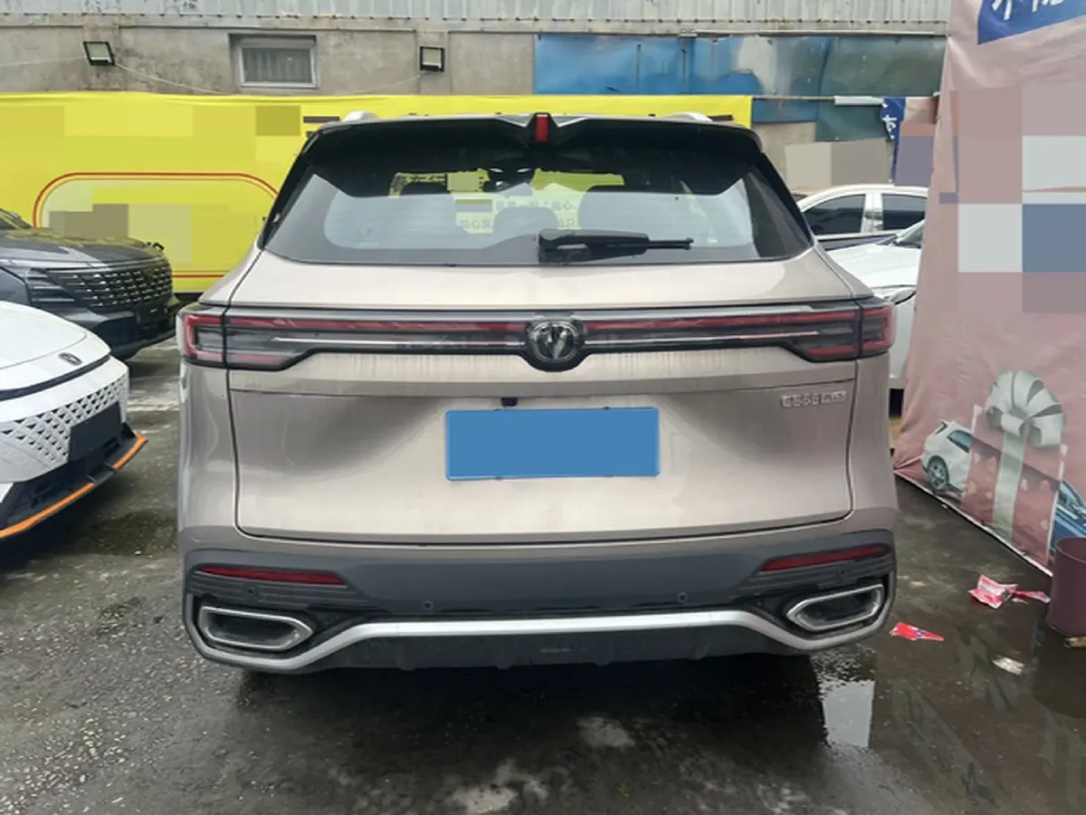 2023 ChangAn UNI-T 1.5T 188HP L4 7DCT,autocango,china used car exporter,china ev exporter,chinese used car exporter,chinese used ev exporter