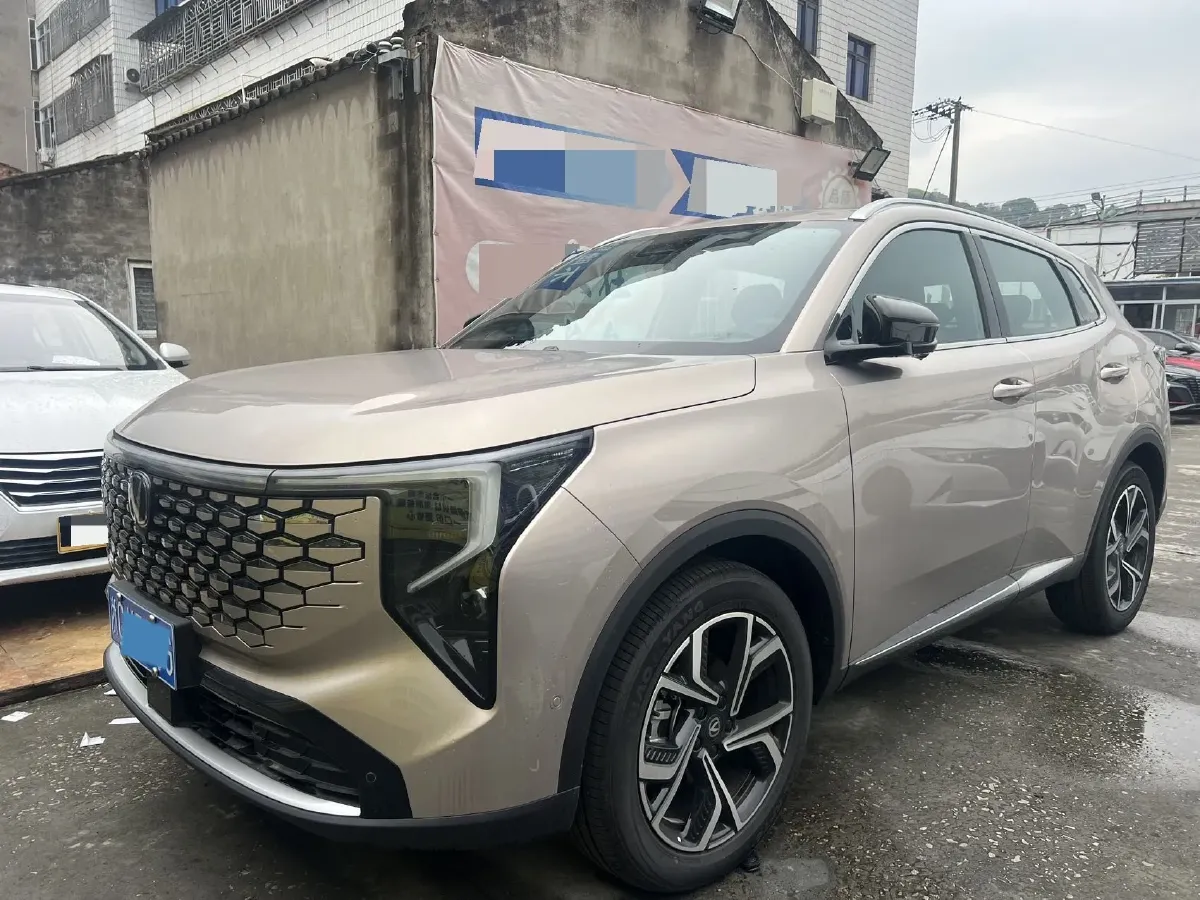 2023 ChangAn UNI-T 1.5T 188HP L4 7DCT,autocango,china used car exporter,china ev exporter,chinese used car exporter,chinese used ev exporter