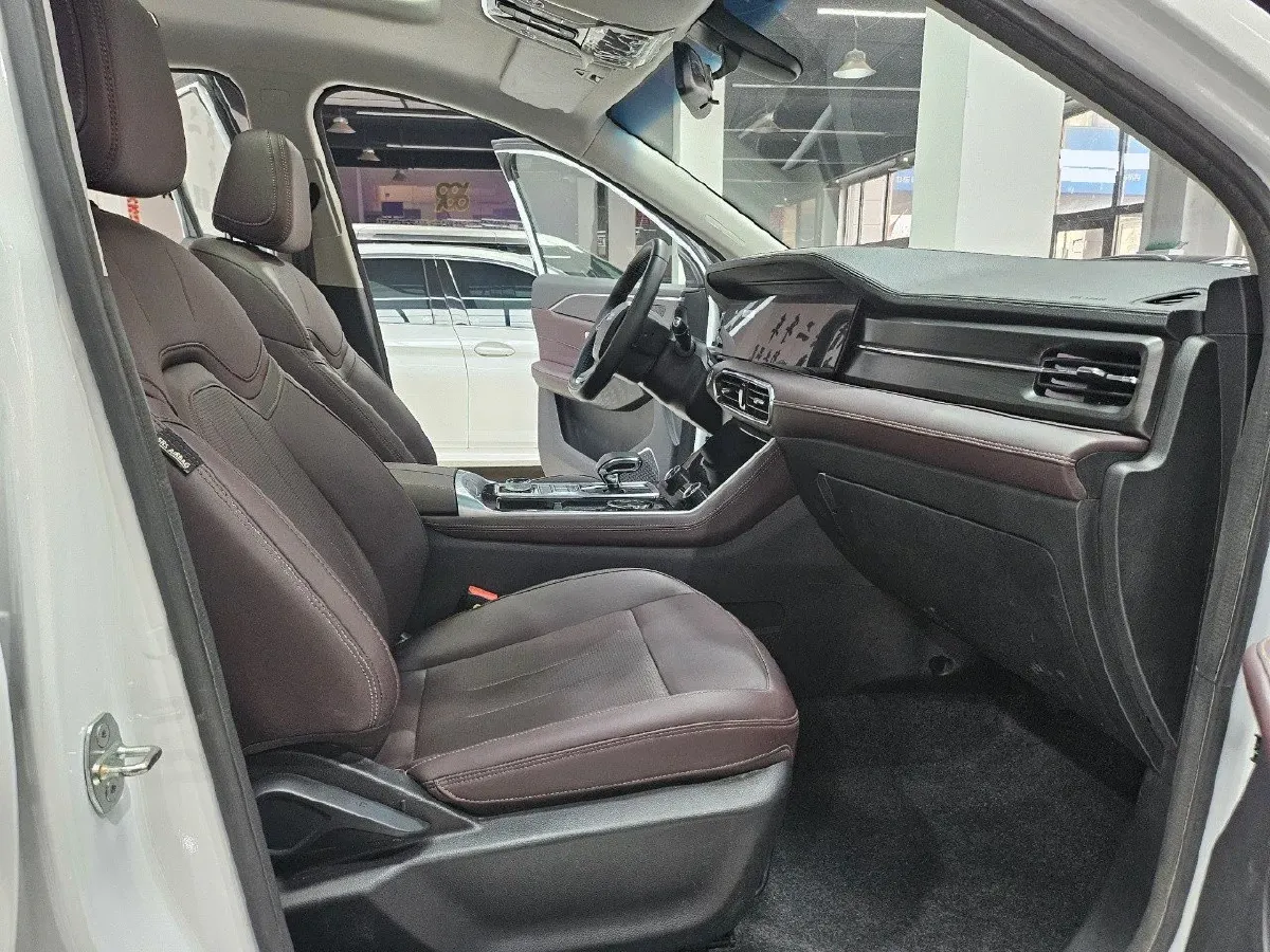 2025 Jetour X90 Plus 1.6T 197HP L4 7DCT,autocango,china used car exporter,china ev exporter,chinese used car exporter,chinese used ev exporter