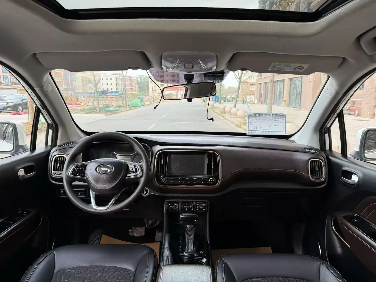 2017 GAC Trumpchi GS3 1.3T 137HP L4 6AT,autocango,china used car exporter,china ev exporter,chinese used car exporter,chinese used ev exporter