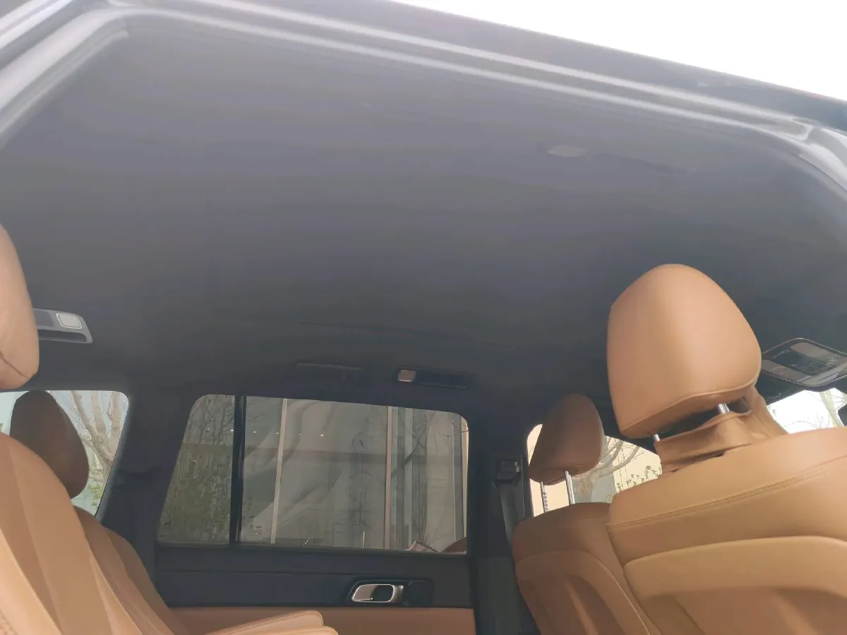 2020 Li ONE Range Extended 131HP REEV 40.5KWH,autocango,china used car exporter,china ev exporter,chinese used car exporter,chinese used ev exporter