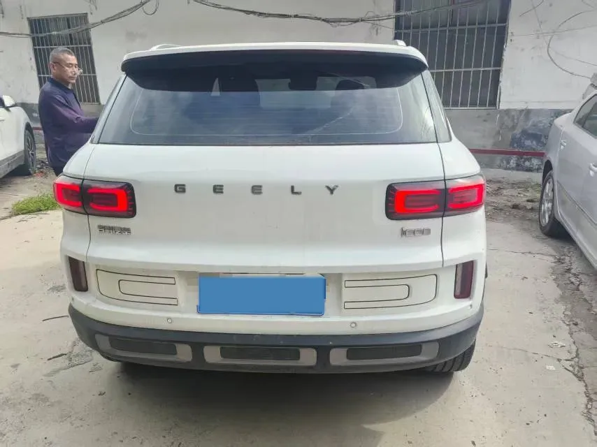 2020 Geely ICON 1.5T 177HP L3 7DCT,autocango,china used car exporter,china ev exporter,chinese used car exporter,chinese used ev exporter