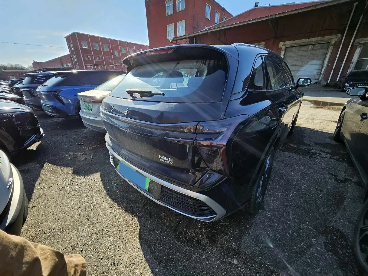 2024 HongQi HS3 1.5T 169HP L4 1DHT PHEV 18.4KWH,autocango,china used car exporter,china ev exporter,chinese used car exporter,chinese used ev exporter