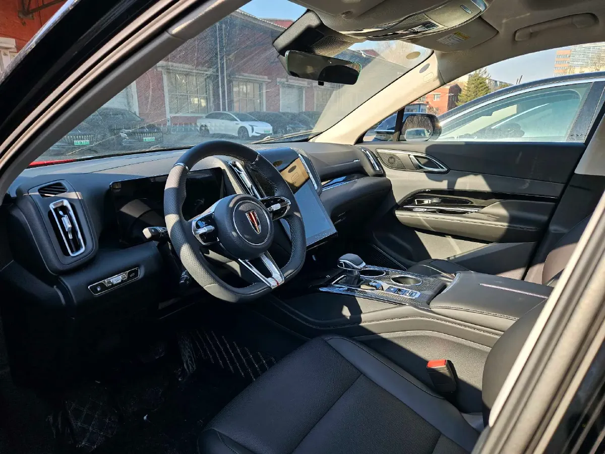 2024 HongQi HS3 1.5T 169HP L4 1DHT PHEV 18.4KWH,autocango,china used car exporter,china ev exporter,chinese used car exporter,chinese used ev exporter