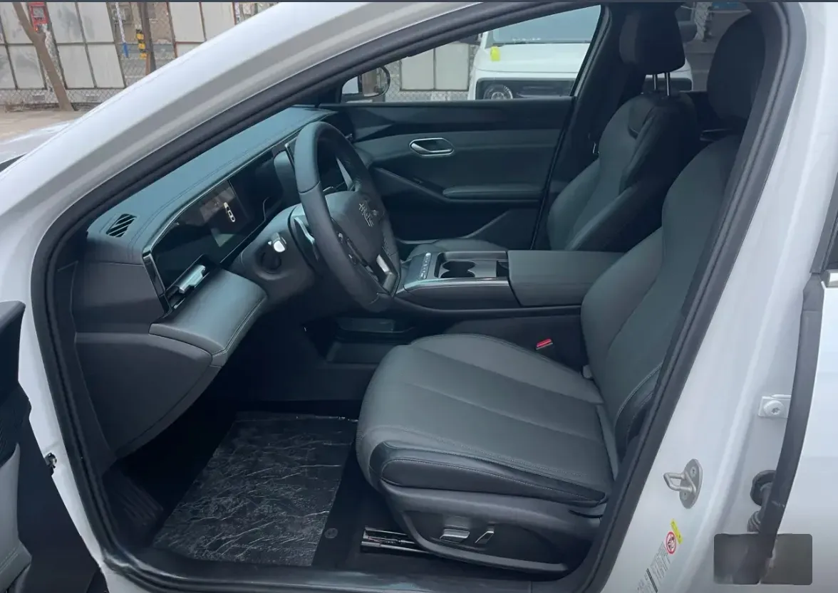 2025 BYD QinL BEV,autocango,china used car exporter,china ev exporter,chinese used car exporter,chinese used ev exporter