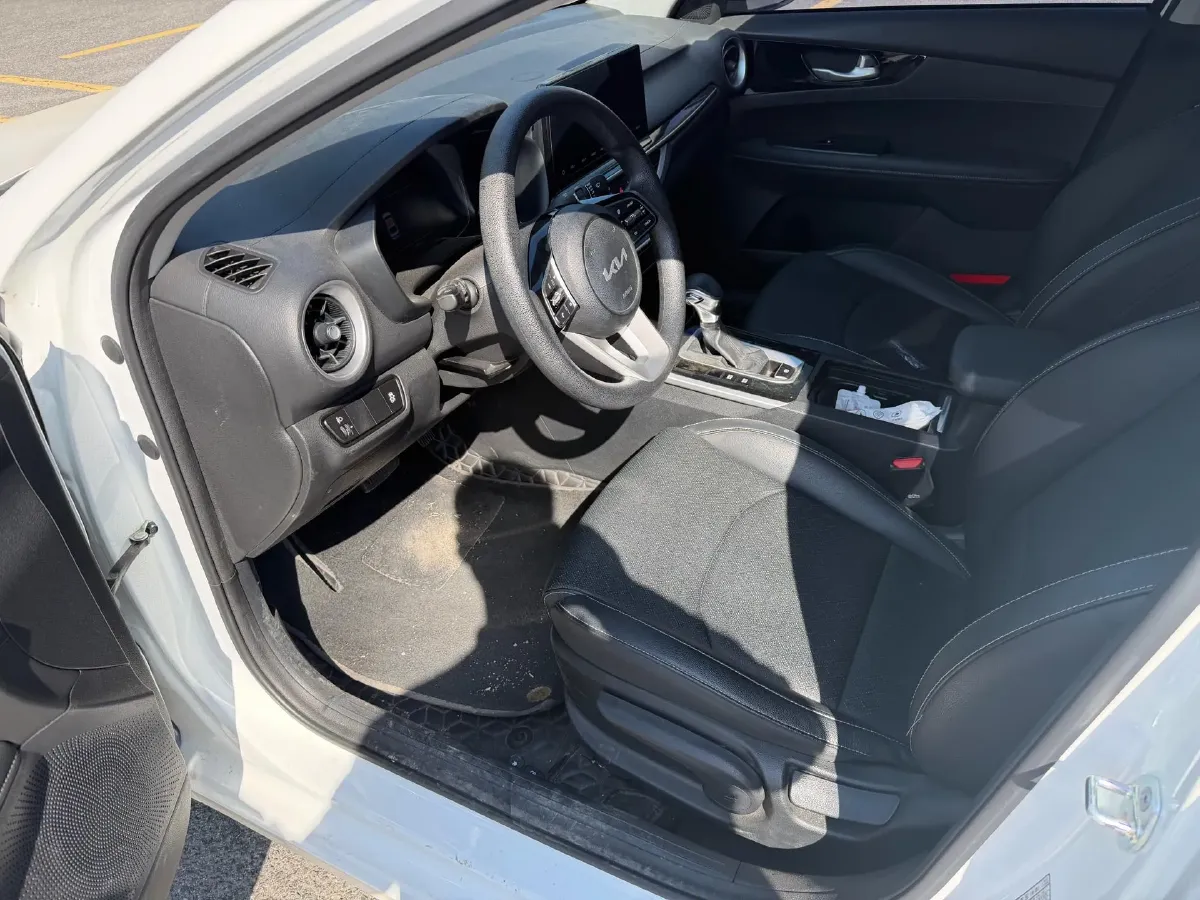 2021 Kia K3 1.5L 115HP L4 CVT,autocango,china used car exporter,china ev exporter,chinese used car exporter,chinese used ev exporter