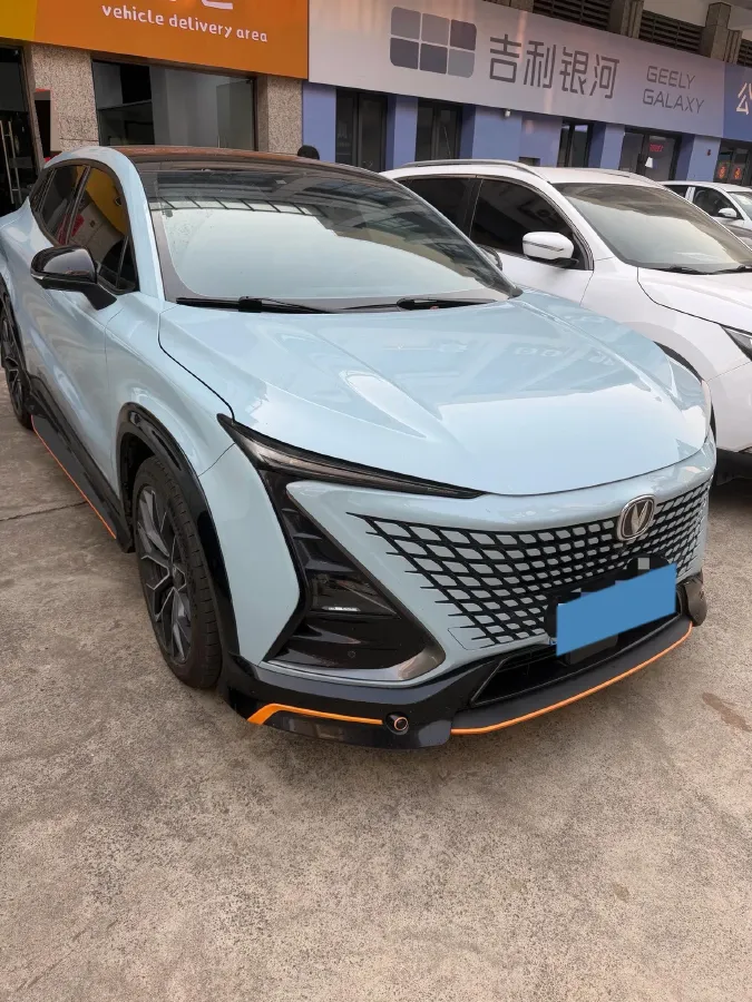 2022 ChangAn UNI-T 1.5T 188HP L4 7DCT,autocango,china used car exporter,china ev exporter,chinese used car exporter,chinese used ev exporter
