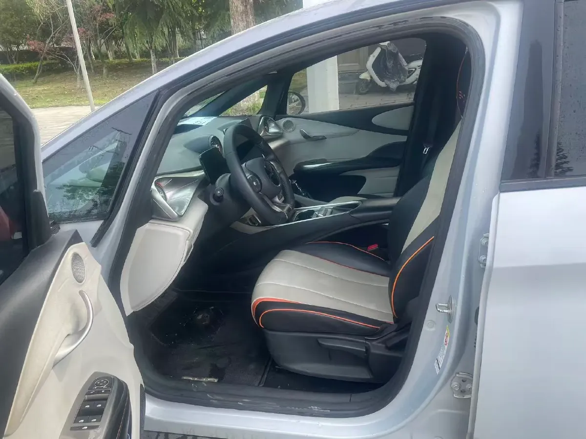 2021 Ford Escort 1.5L 122HP L3 6AT,autocango,china used car exporter,china ev exporter,chinese used car exporter,chinese used ev exporter