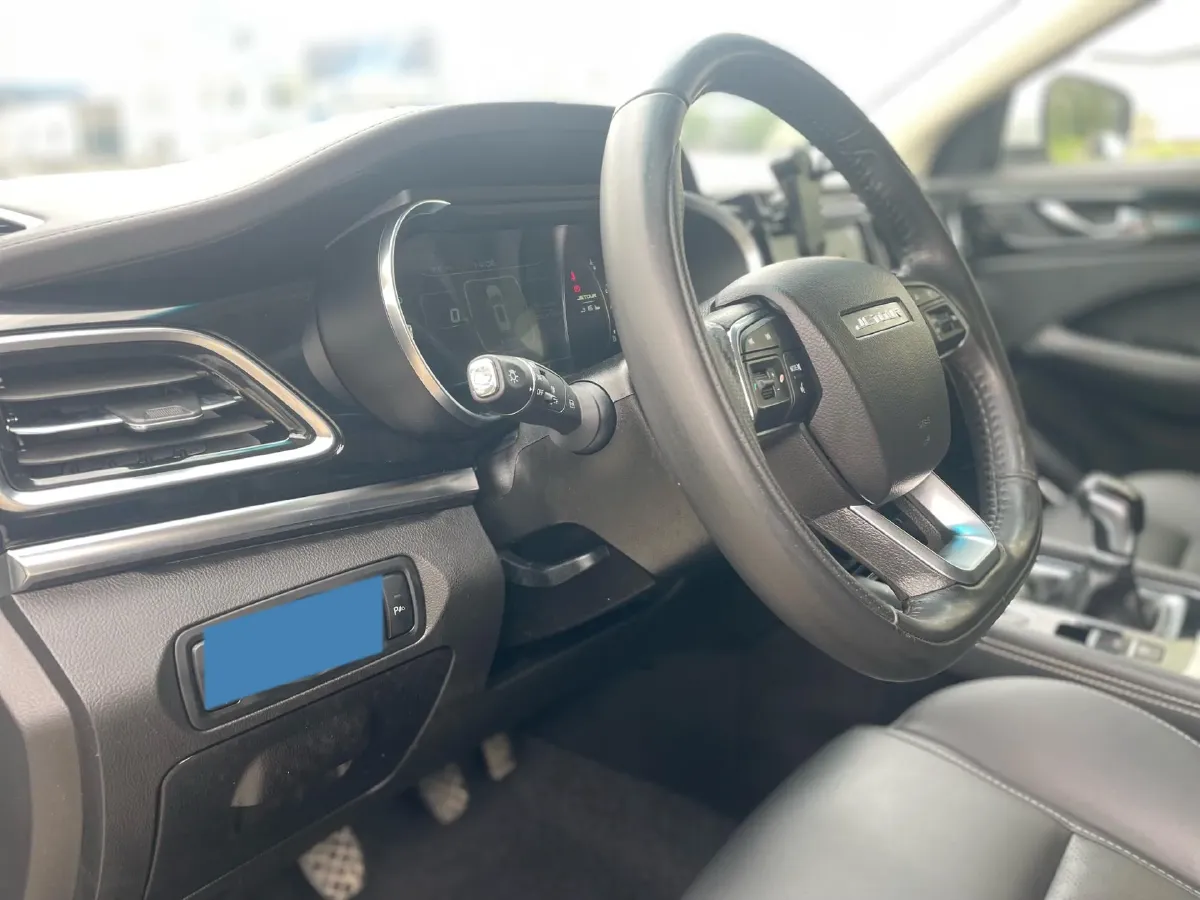 2019 Jetour X90 1.5T 156HP L4 6MT,autocango,china used car exporter,china ev exporter,chinese used car exporter,chinese used ev exporter