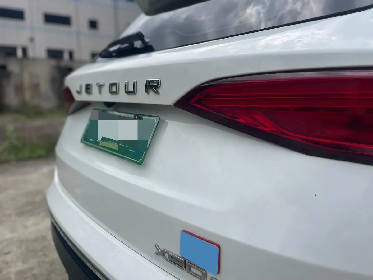 2019 Jetour X90 1.5T 156HP L4 6MT,autocango,china used car exporter,china ev exporter,chinese used car exporter,chinese used ev exporter