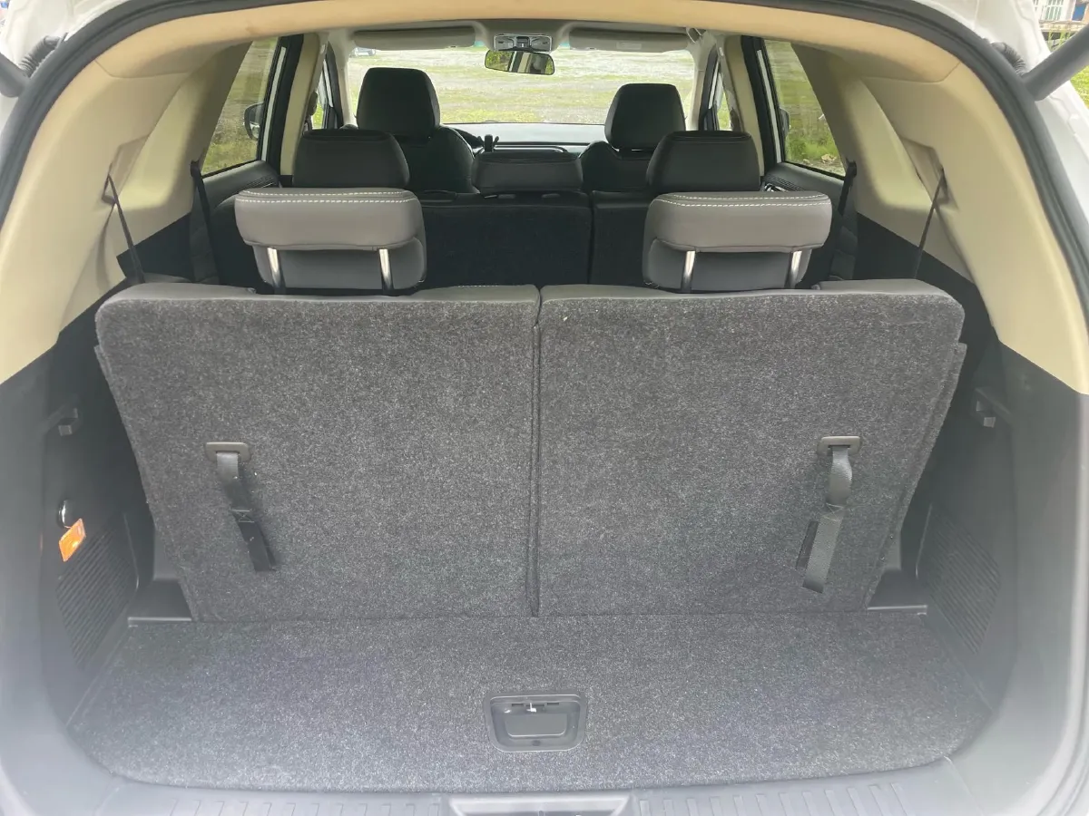 2019 Jetour X90 1.5T 156HP L4 6MT,autocango,china used car exporter,china ev exporter,chinese used car exporter,chinese used ev exporter