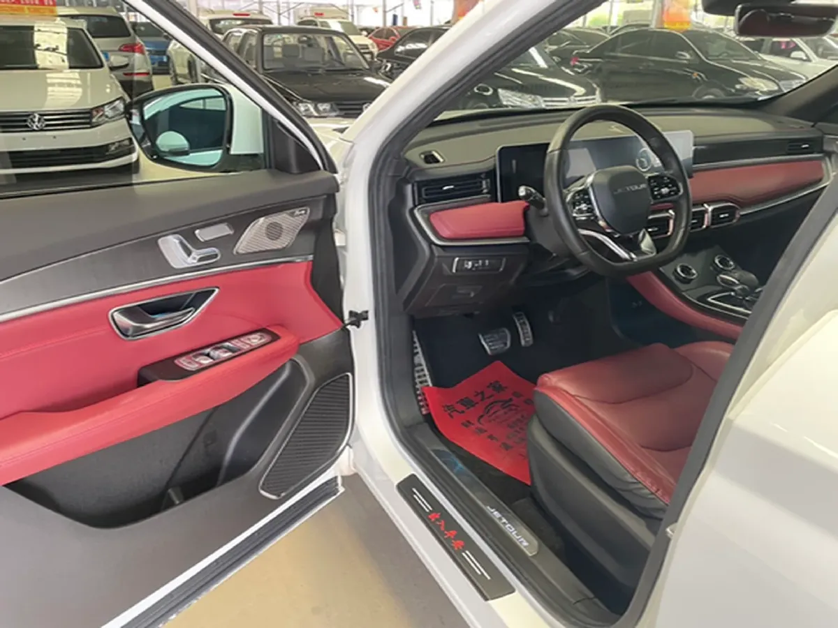 2021 Jetour X70 Plus 1.6T 197HP L4 7DCT,autocango,china used car exporter,china ev exporter,chinese used car exporter,chinese used ev exporter