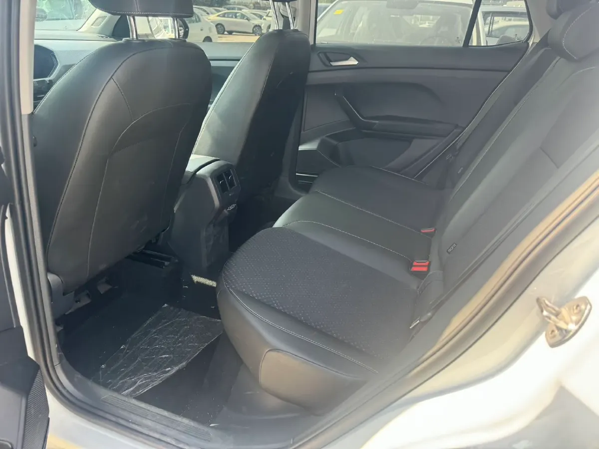 2021 Volkswagen Tacqua 1.5L 113HP L4 6AT,autocango,china used car exporter,china ev exporter,chinese used car exporter,chinese used ev exporter