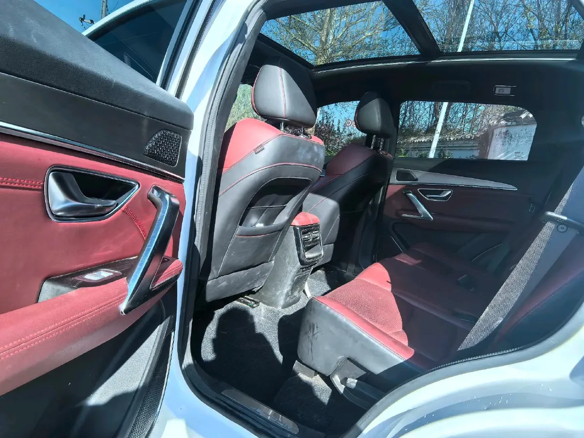 2021 Jetour X70 1.6T 197HP L4 7DCT,autocango,china used car exporter,china ev exporter,chinese used car exporter,chinese used ev exporter