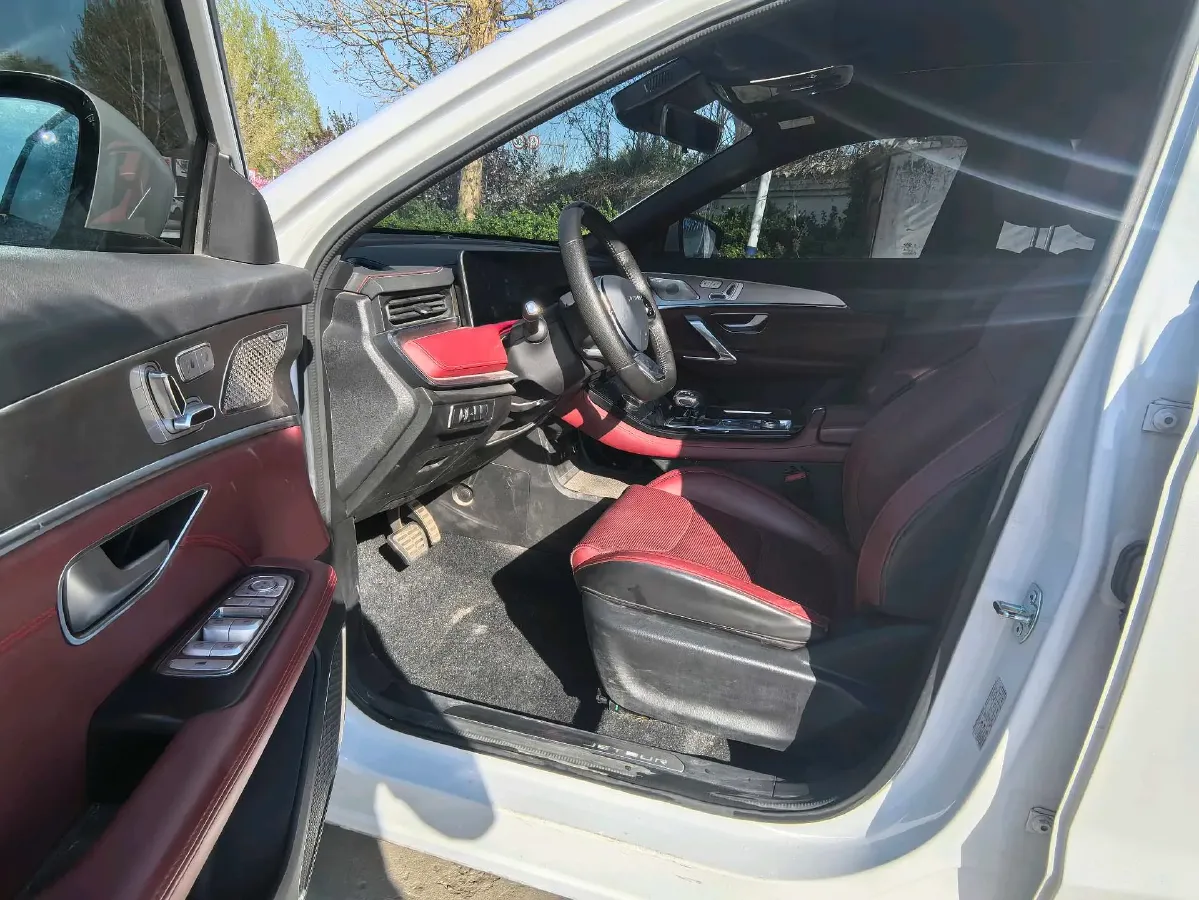 2021 Jetour X70 1.6T 197HP L4 7DCT,autocango,china used car exporter,china ev exporter,chinese used car exporter,chinese used ev exporter