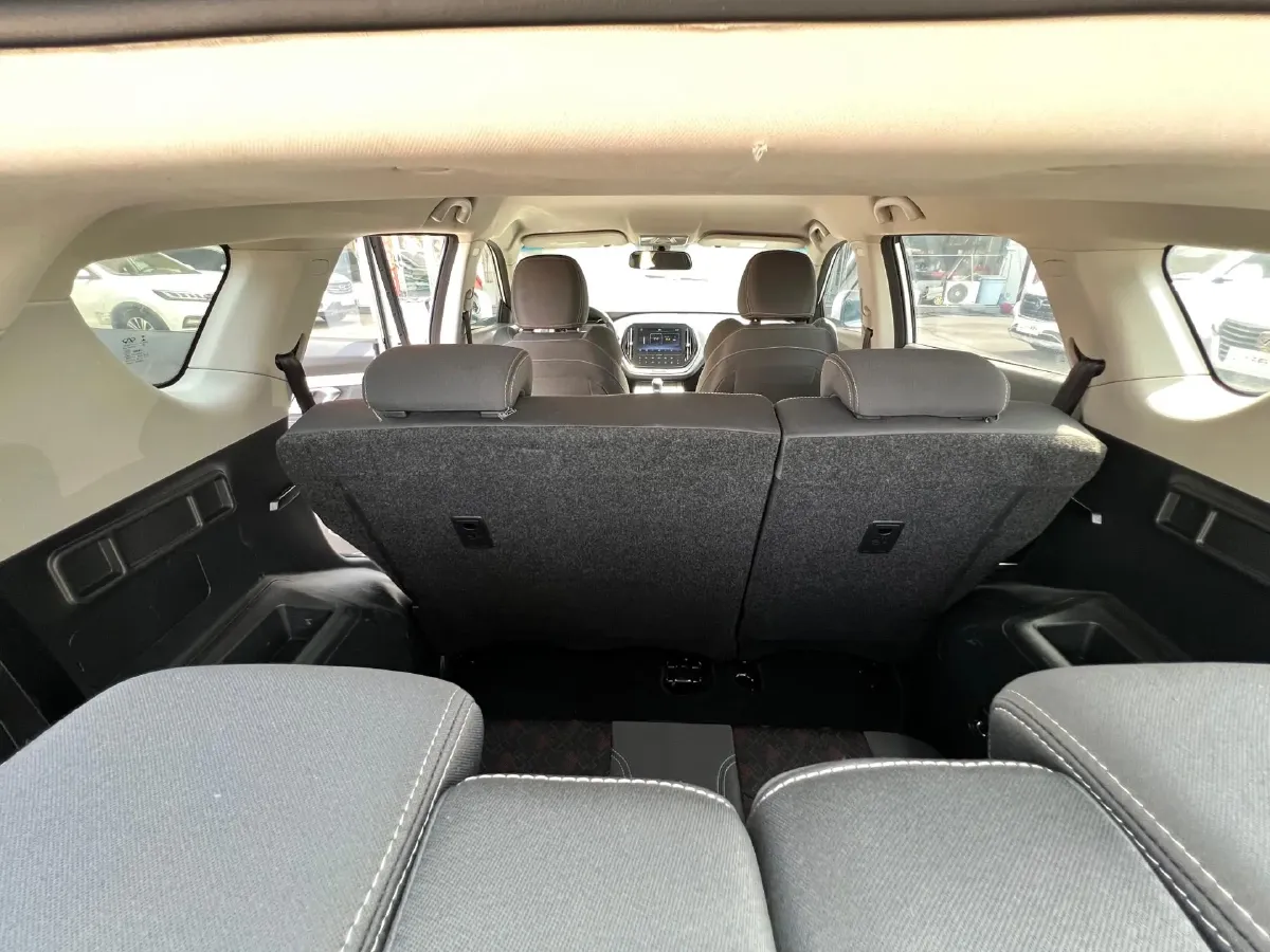 2020 Jetour X70 1.5T 156HP L4 6MT,autocango,china used car exporter,china ev exporter,chinese used car exporter,chinese used ev exporter