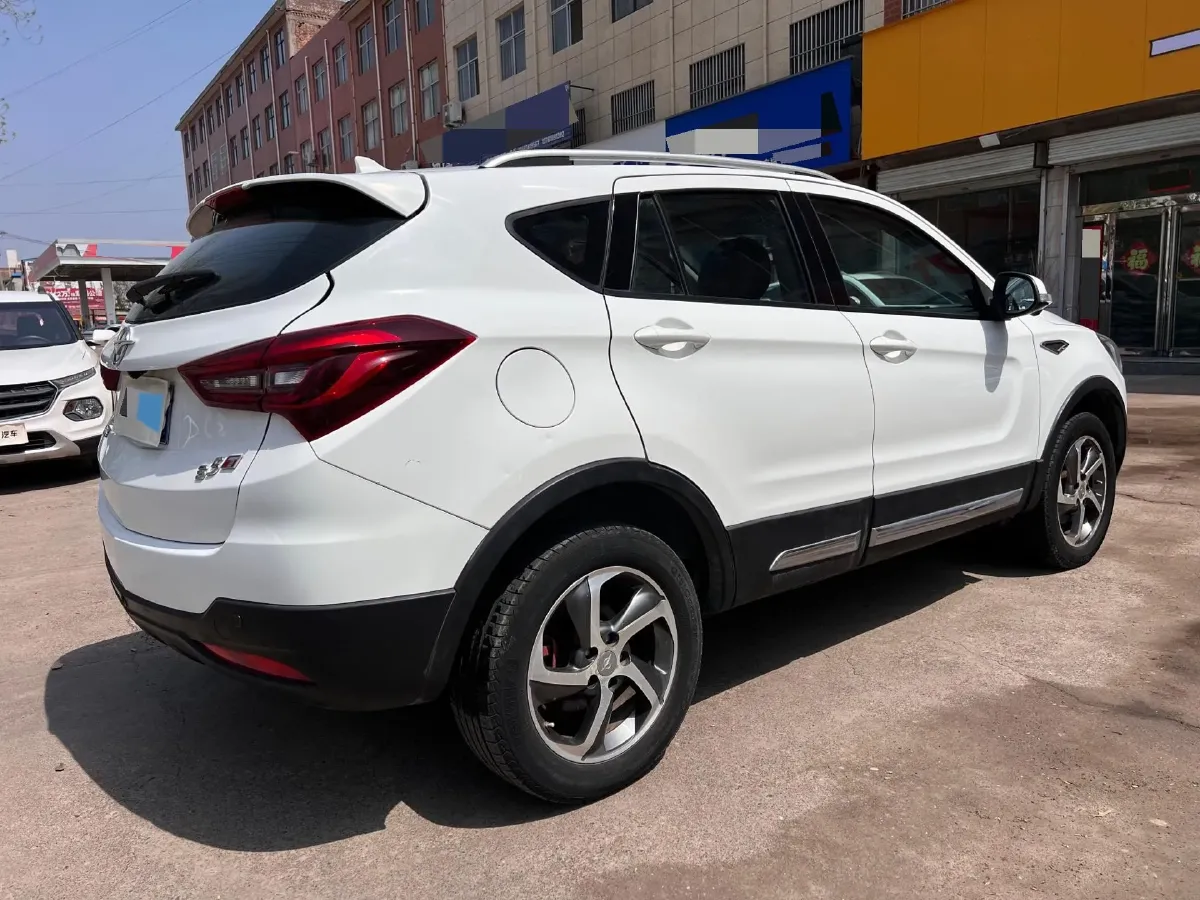 2018 HaiMa S5 1.5T 163HP L4 6MT,autocango,china used car exporter,china ev exporter,chinese used car exporter,chinese used ev exporter