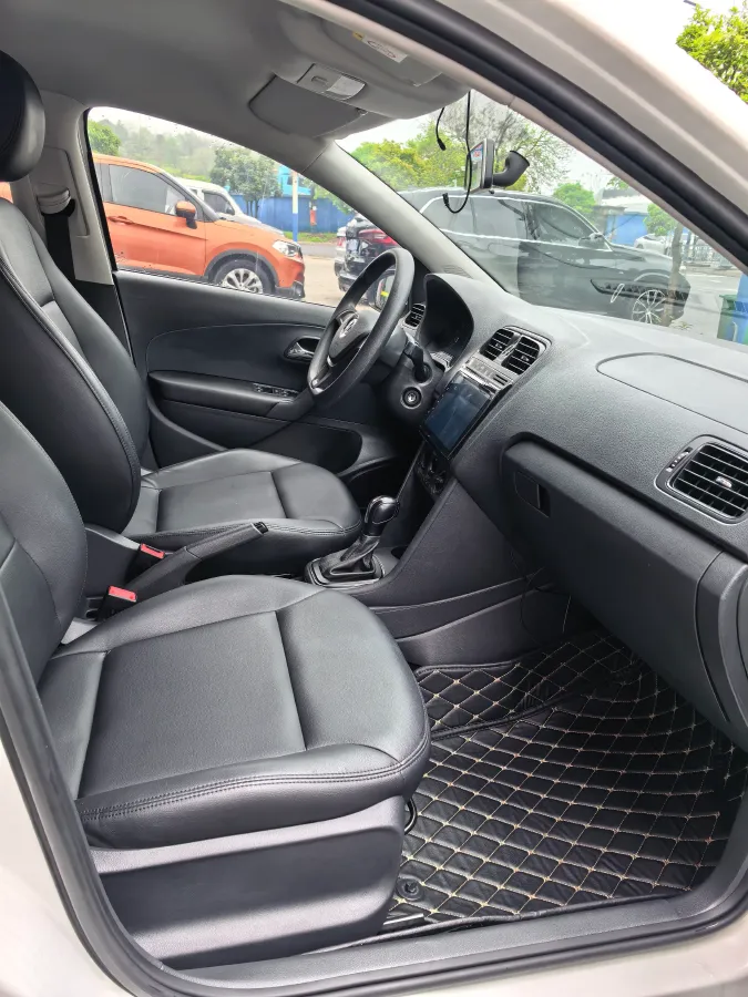 2018 ChangAn Eado 1.6L 128HP L4 6AT,autocango,china used car exporter,china ev exporter,chinese used car exporter,chinese used ev exporter