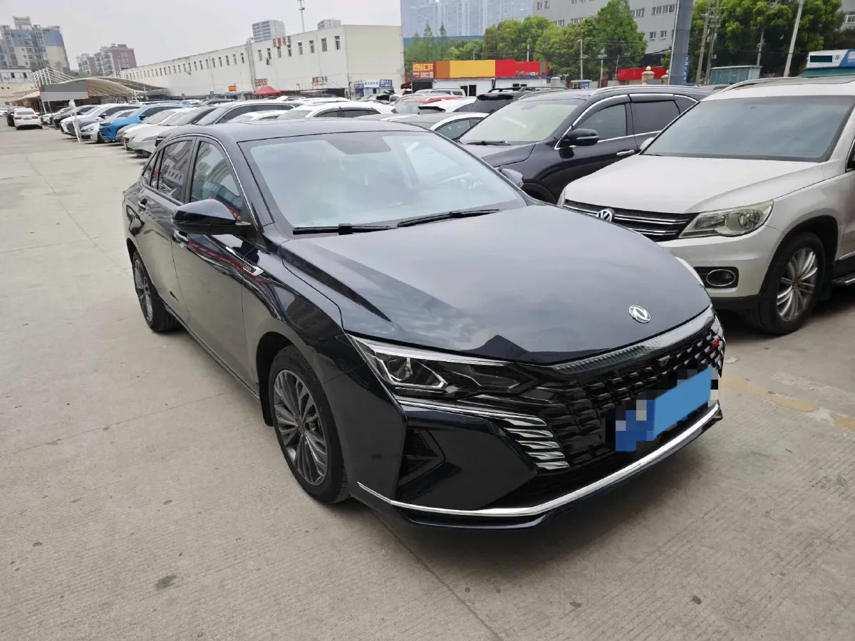 2023 DongFeng Aeolus YiXuan MAX 1.5T 190HP L4 7DCT,autocango,china used car exporter,china ev exporter,chinese used car exporter,chinese used ev exporter