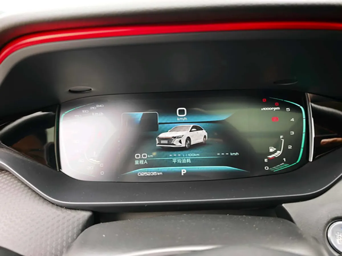 2023 DongFeng Aeolus YiXuan MAX 1.5T 190HP L4 7DCT,autocango,china used car exporter,china ev exporter,chinese used car exporter,chinese used ev exporter