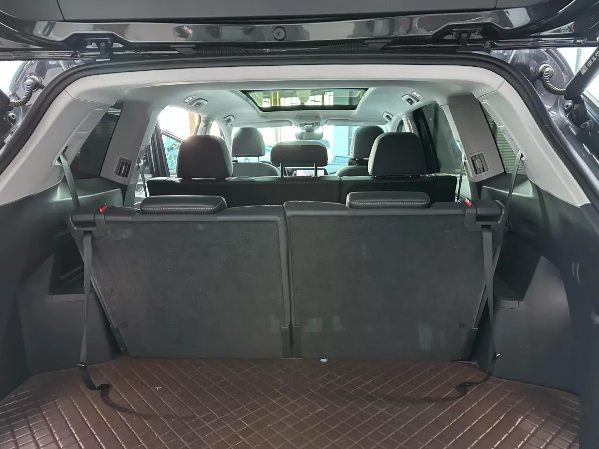 2023 Volkswagen Talagon 2.0T 220HP L4 7DCT,autocango,china used car exporter,china ev exporter,chinese used car exporter,chinese used ev exporter