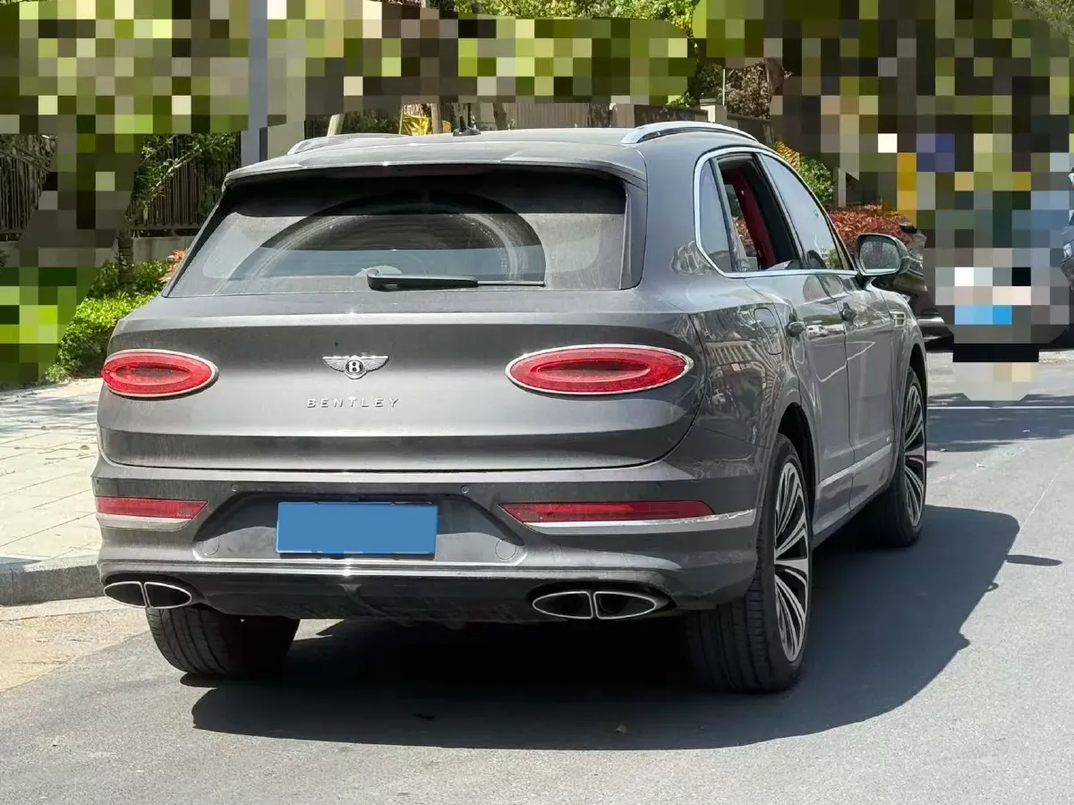 2022 Bentley Bentayga 4.0T 550HP V8 8AT,autocango,china used car exporter,china ev exporter,chinese used car exporter,chinese used ev exporter