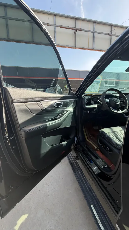 2022 GAC Trumpchi GS8 2.0T 252HP L4 8AT,autocango,china used car exporter,china ev exporter,chinese used car exporter,chinese used ev exporter