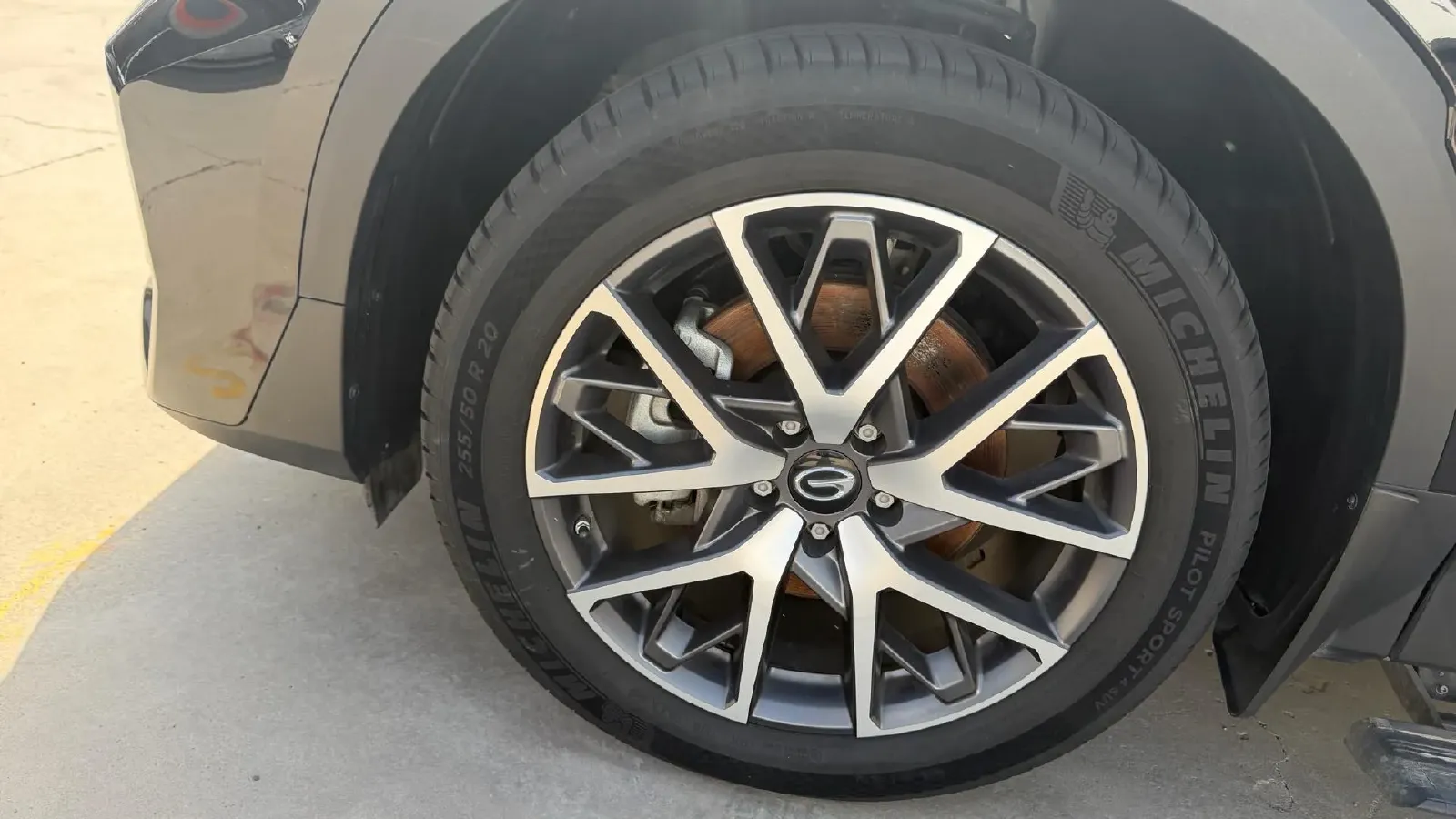 2022 GAC Trumpchi GS8 2.0T 252HP L4 8AT,autocango,china used car exporter,china ev exporter,chinese used car exporter,chinese used ev exporter