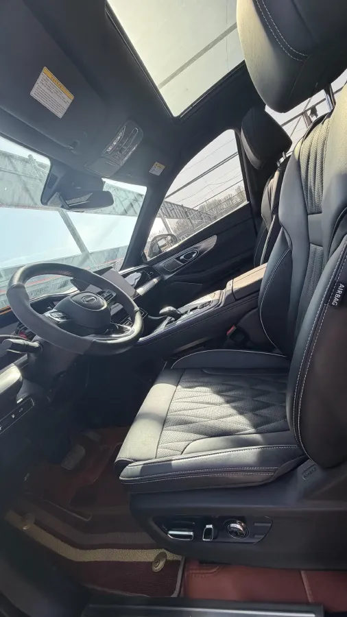 2022 GAC Trumpchi GS8 2.0T 252HP L4 8AT,autocango,china used car exporter,china ev exporter,chinese used car exporter,chinese used ev exporter