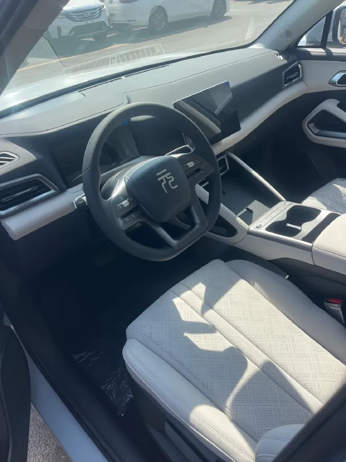 2025 BYD YuanUP BEV,autocango,china used car exporter,china ev exporter,chinese used car exporter,chinese used ev exporter