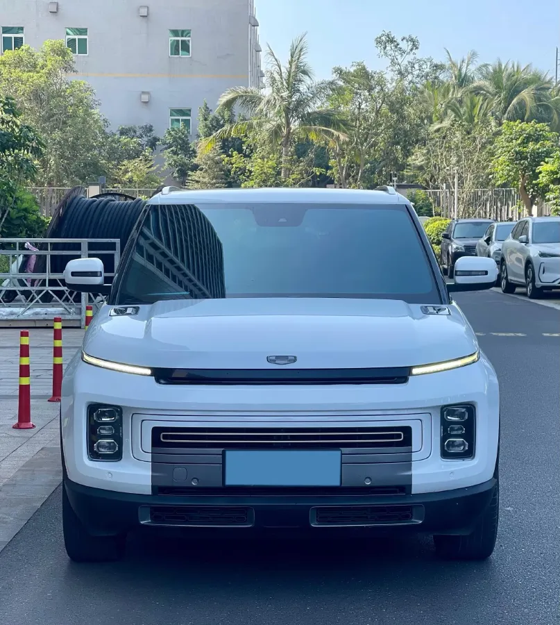 2020 Geely ICON 1.5T 177HP L3 7DCT,autocango,china used car exporter,china ev exporter,chinese used car exporter,chinese used ev exporter