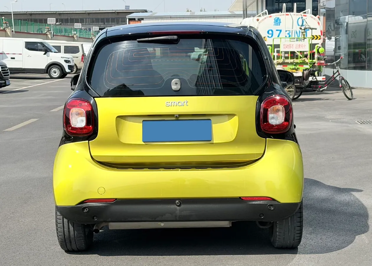 2016 Smart smart fortwo 1.0L 71HP L3 6DCT,autocango,china used car exporter,china ev exporter,chinese used car exporter,chinese used ev exporter
