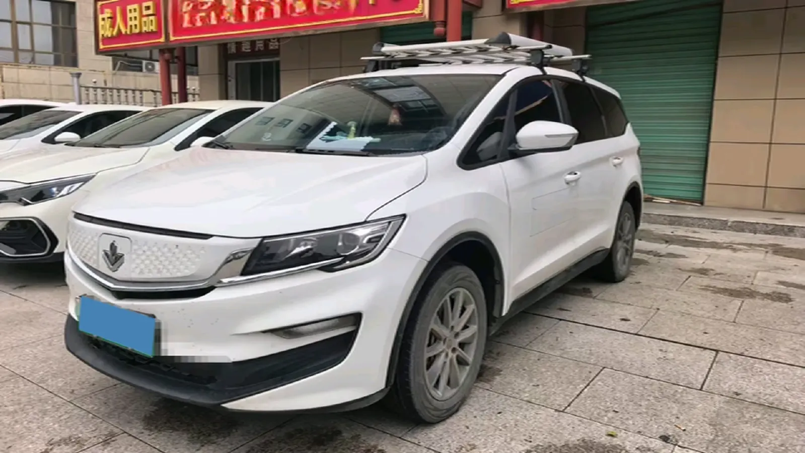 2021 LiFan Maple 80v BEV 53KWH,autocango,china used car exporter,china ev exporter,chinese used car exporter,chinese used ev exporter