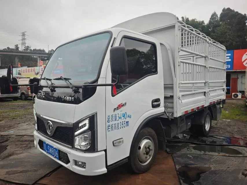 2022 DongFeng Fengon Fengon 500 1.5L 116HP L4 5MT,autocango,china used car exporter,china ev exporter,chinese used car exporter,chinese used ev exporter
