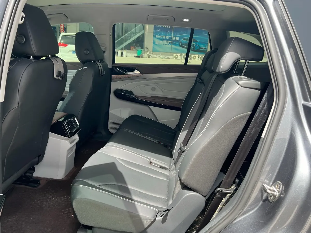 2022 Volkswagen ID.6 X BEV 83.4KWH,autocango,china used car exporter,china ev exporter,chinese used car exporter,chinese used ev exporter